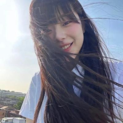 殊不简单 海报